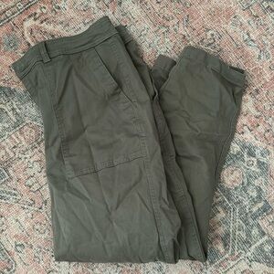A new day green cargo pants